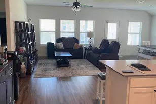 317 Colthorpe Ln, Hutto, TX 78634 - Photo 12