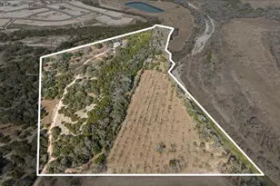 280 Cole Dr, Liberty Hill, TX 78642 - Photo 2