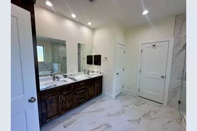 904 Wooten St, Cedar Park, TX 78613 - Photo 14