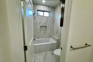 904 Wooten St, Cedar Park, TX 78613 - Photo 32