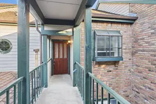 1741 Spyglass Dr, Austin, TX 78746 - Photo 2