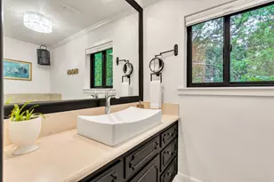 402 Seawind St, Lakeway, TX 78734 - Photo 24