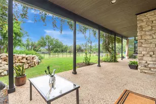 402 Seawind St, Lakeway, TX 78734 - Photo 28