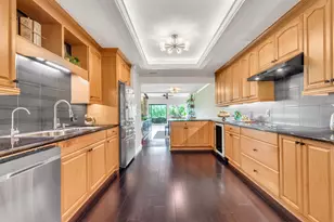 402 Seawind St, Lakeway, TX 78734 - Photo 14