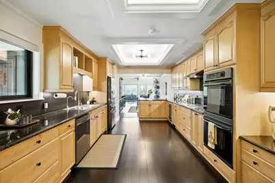 402 Seawind Street, Lakeway, TX 78734 - Photo 14