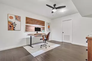 402 Seawind St, Lakeway, TX 78734 - Photo 26