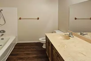 802 Kimberly St, Georgetown, TX 78628 - Photo 4