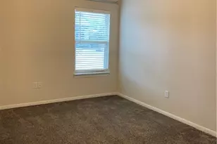 2009 Alyssas Dr, Manchaca, TX 78652 - Photo 6