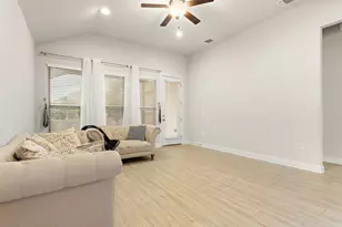 16525 Summery St, Manor, TX 78653 - Photo 8