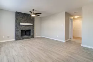 1205 Gregory Ln, Round Rock, TX 78664 - Photo 4