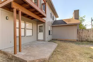 1205 Gregory Ln, Round Rock, TX 78664 - Photo 18