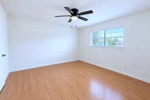 2011 Kirksey Dr, Austin, TX 78741 - Photo 10