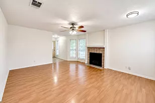 2011 Kirksey Dr, Austin, TX 78741 - Photo 4