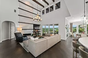 203 Lodestone Ln, Austin, TX 78738 - Photo 12