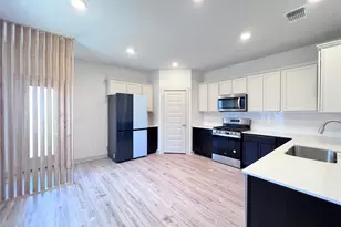 2108 Daleside Ln, Austin, TX 78754 - Photo 6
