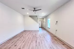 2108 Daleside Ln, Austin, TX 78754 - Photo 8