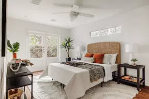 1003 Glen Oaks Ct, Austin, TX 78702 - Photo 16