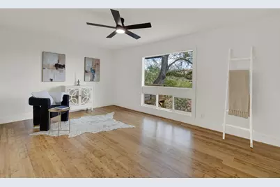 810 N Loop Street, San Marcos, TX 78666 - Photo 20