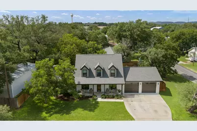 300 E Bluebonnet Lane, Johnson City, TX 78636 - Photo 38