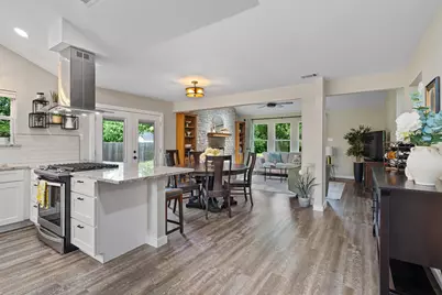 423 Maple Run, Round Rock, TX 78664 - Photo 6