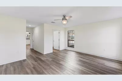 2569 County Road 443, Waelder, TX 78959 - Photo 22