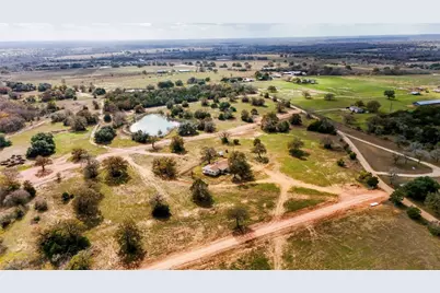 2569 County Road 443, Waelder, TX 78959 - Photo 34
