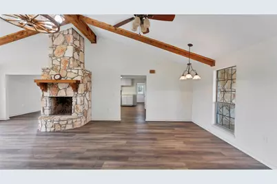 2569 County Road 443, Waelder, TX 78959 - Photo 10