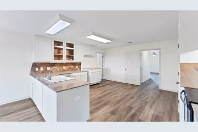 2569 County Road 443, Waelder, TX 78959 - Photo 16