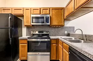 2802 Nueces St, Austin, TX 78705 - Photo 10