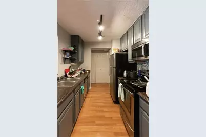 806 W 24th Street #314, Austin, TX 78705 - Photo 10