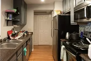 806 W 24th St, Austin, TX 78705 - Photo 10