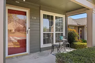 1015 E Yager Ln, Austin, TX 78753 - Photo 2