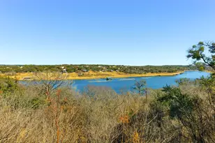 729 Nomad Dr, Spicewood, TX 78669 - Photo 10