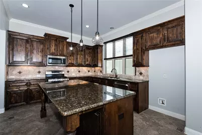 108 Yukon Cove, Hutto, TX 78634 - Photo 6