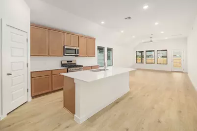 206 Melrose Street, Hutto, TX 78634 - Photo 10
