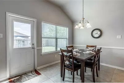 8125 Bridgepointe Drive, Temple, TX 76502 - Photo 12