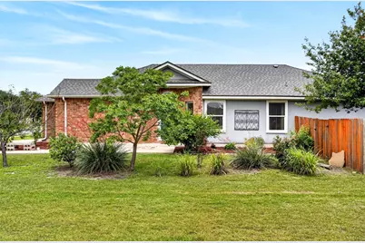 300 Wimberley Street, Hutto, TX 78634 - Photo 28