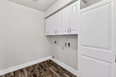 300 Wimberley Street, Hutto, TX 78634 - Photo 12