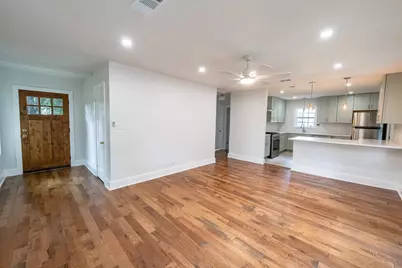 805 Maple Street, Lockhart, TX 78644 - Photo 8