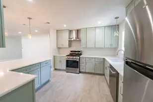 805 Maple St, Lockhart, TX 78644 - Photo 10