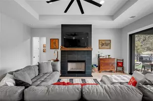 123 Wandering Oak Cir, Burnet, TX 78611 - Photo 6