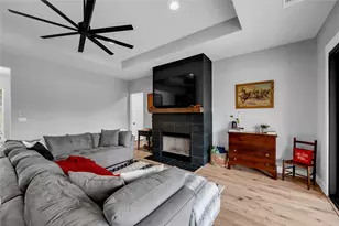 123 Wandering Oak Cir, Burnet, TX 78611 - Photo 8