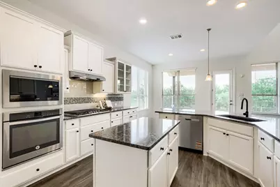 19205 Burrowbridge Road, Pflugerville, TX 78660 - Photo 12