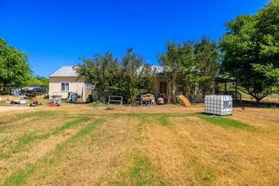 114 Fleury Way, Fredericksburg, TX 78624 - Photo 32