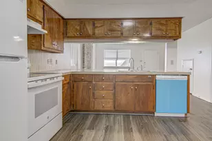 8104 Dunn St, Austin, TX 78745 - Photo 12