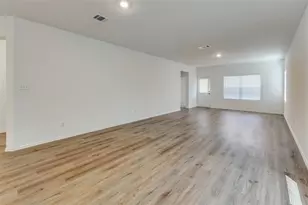 124 Maravillas Bnd, Bastrop, TX 78602 - Photo 6