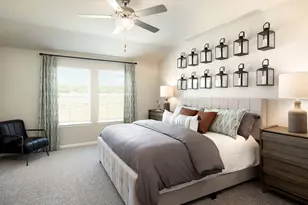 231 Red Tail Hawk Ln, Cedar Creek, TX 78612 - Photo 6