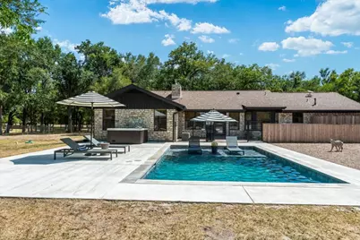 10226 Parsons Road, Manor, TX 78653 - Photo 14