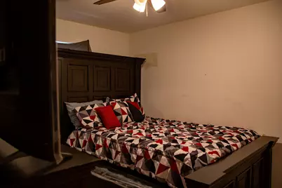 200 Arrowhead Drive, Smithville, TX 78957 - Photo 16