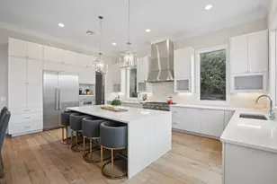 13125 Villa Montana Way, Austin, TX 78732 - Photo 4